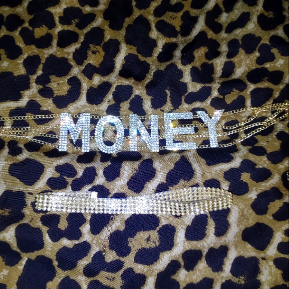 "MONEY" choker